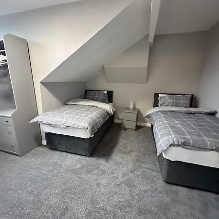 Modernised 3 Bedroom House, Lascelle